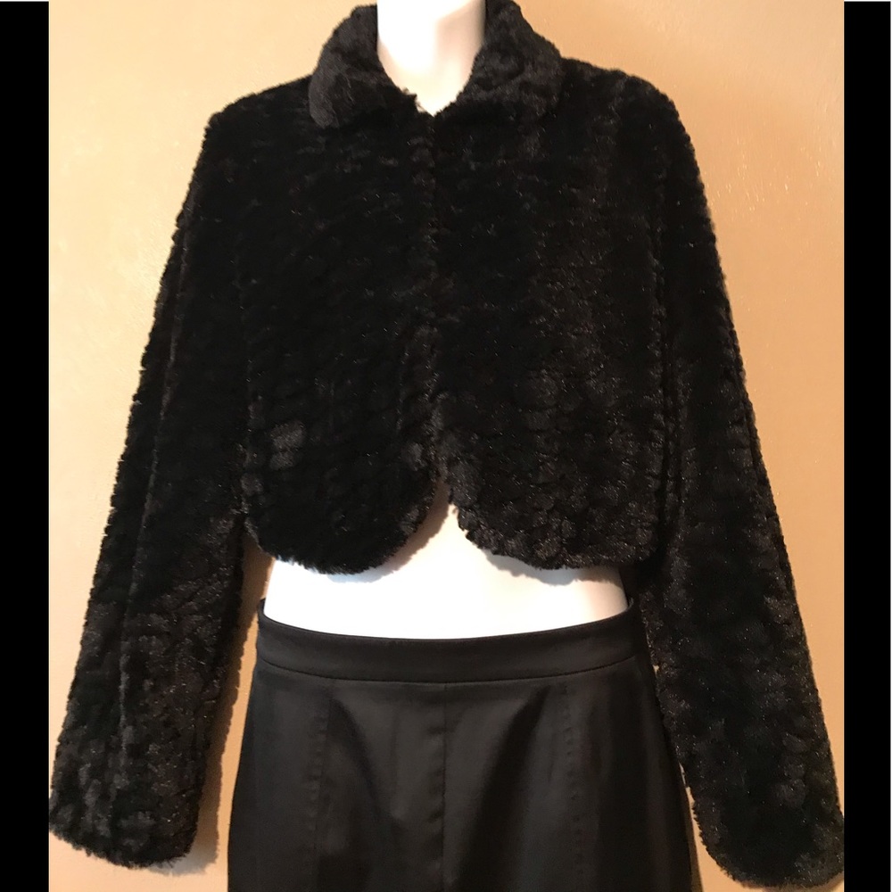 Saks Fifth Ave size S Scandinavian faux-fur